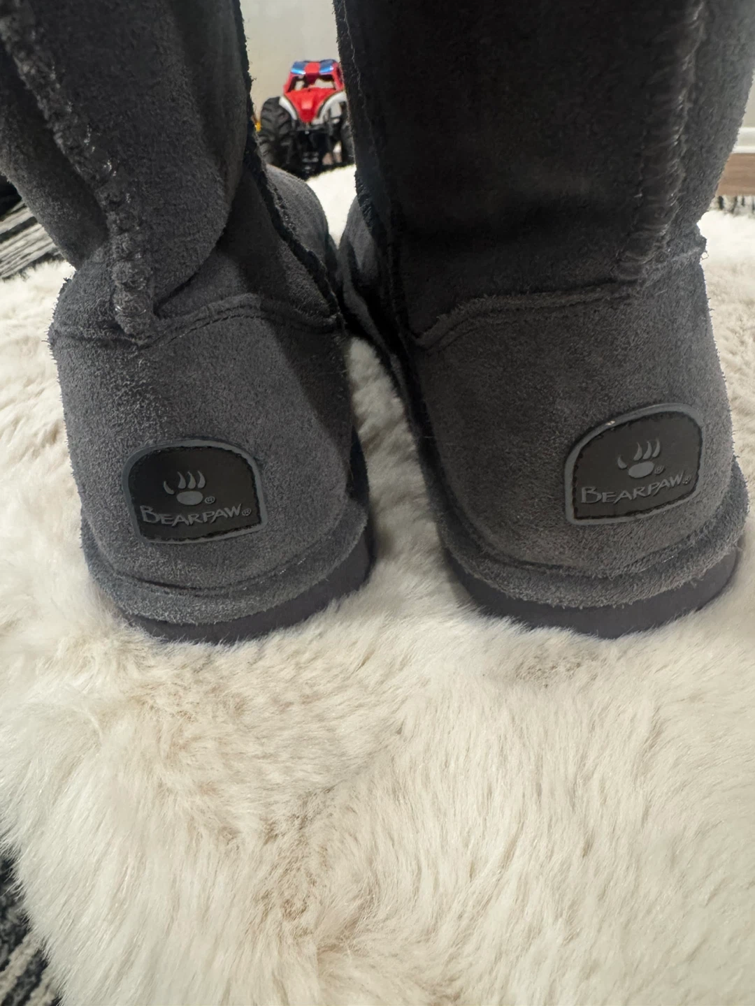Bearpaw Gray Suede Boots - photo 2