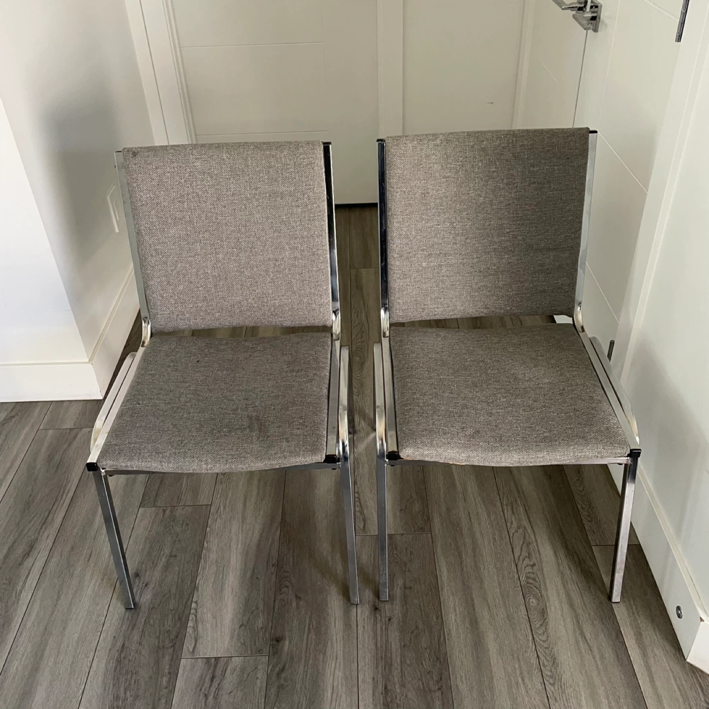 Stacking Chairs - photo 4