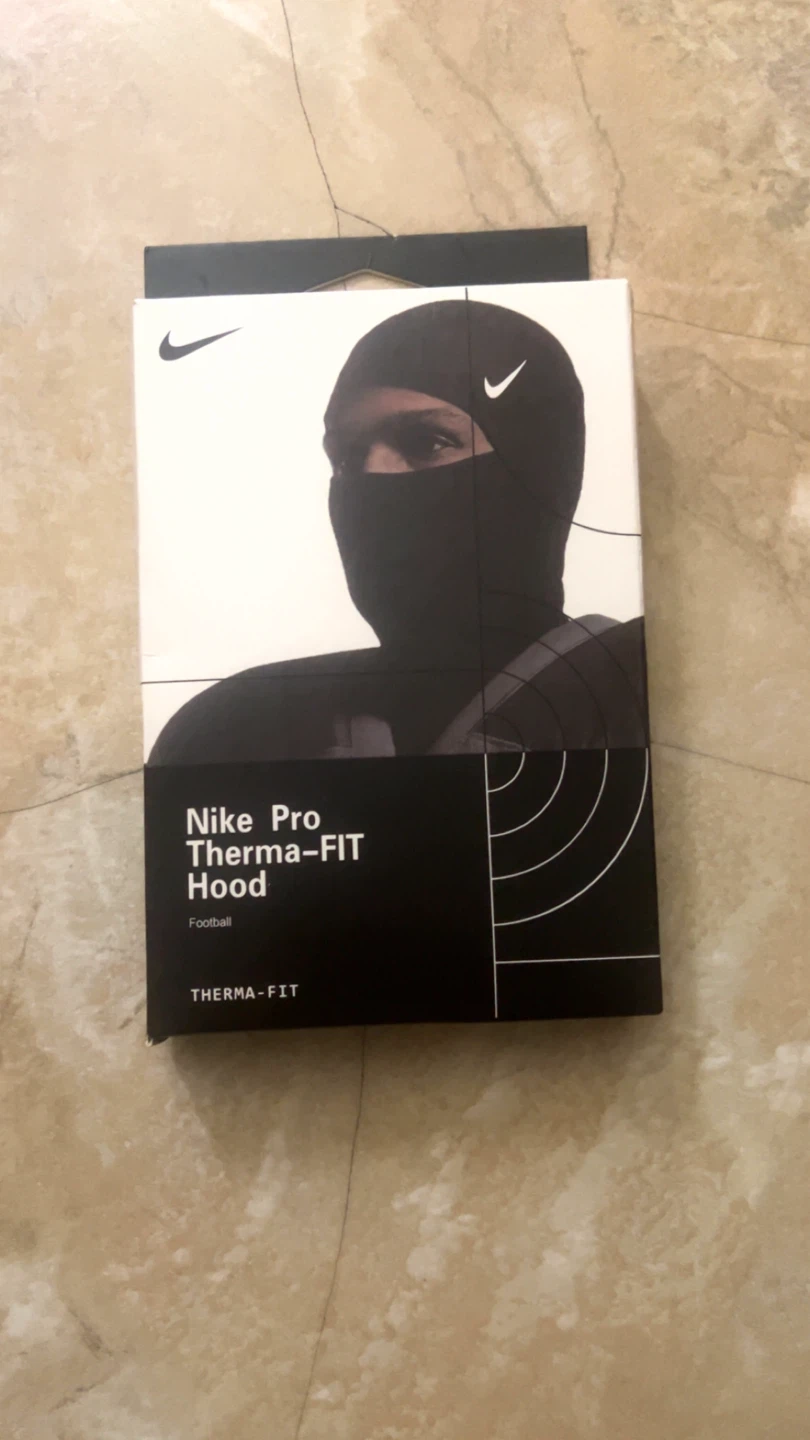 Nike Pro Therma-FIT Hood - Black