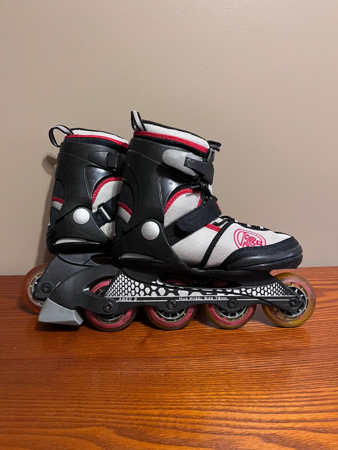 K2 MERLIN JUNIOR ADJUSTABLE INLINE ROLLERBLADES (Size US 1-5)