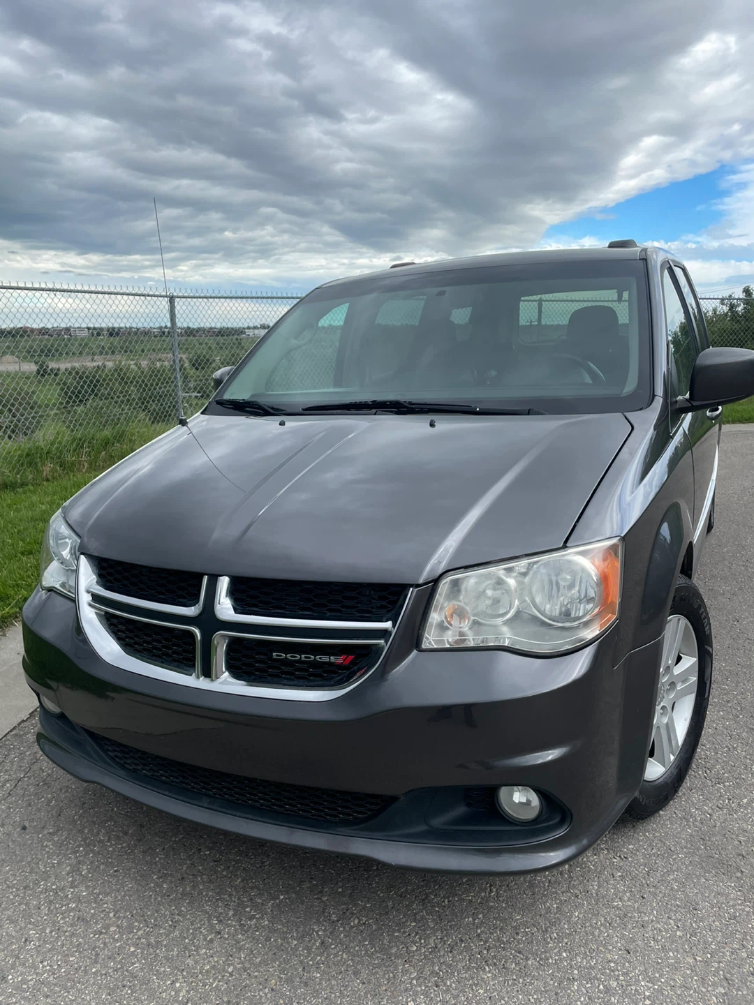 2017 DODGE GRAND CARAVAN CREW PLUS - photo 4