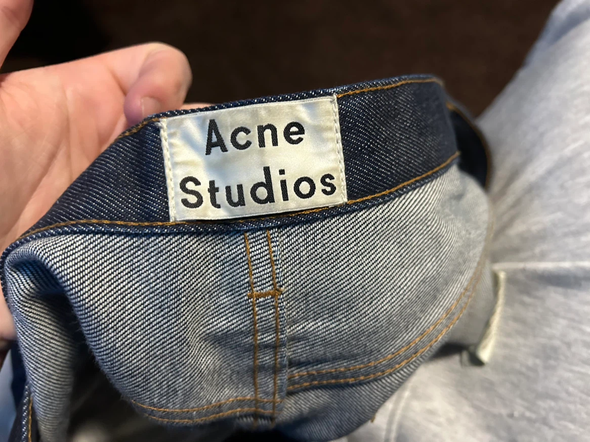 Acne Studios VAN RW Jeans - photo 4