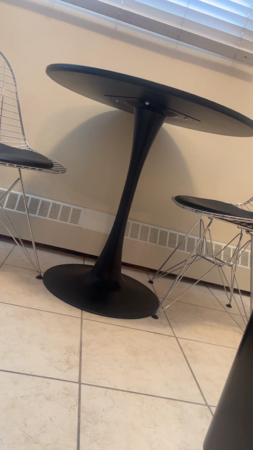 Black Oval Tulip Style Dining Table - photo 2