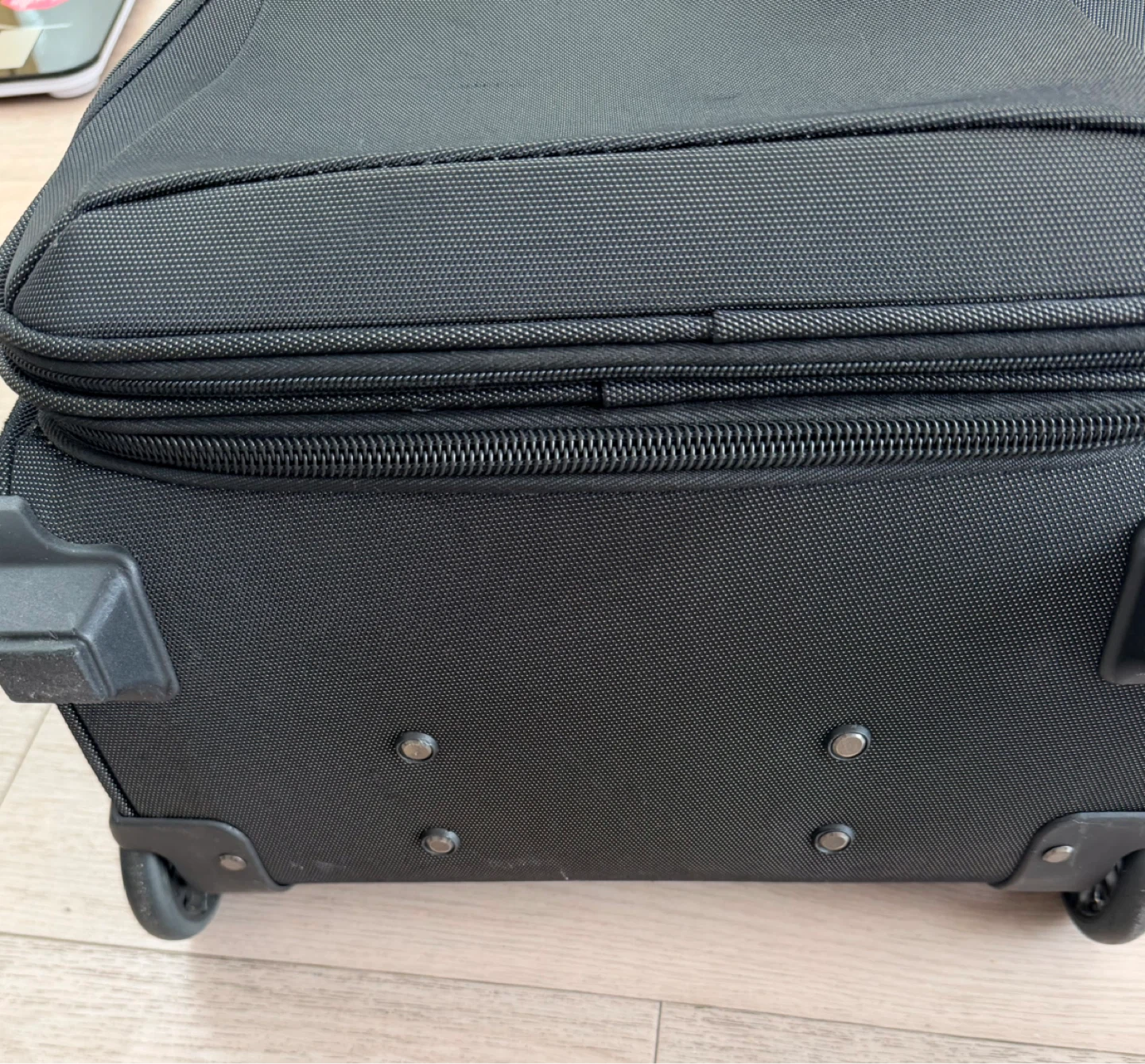 Polo Classic Carry On Suitcase - photo 4