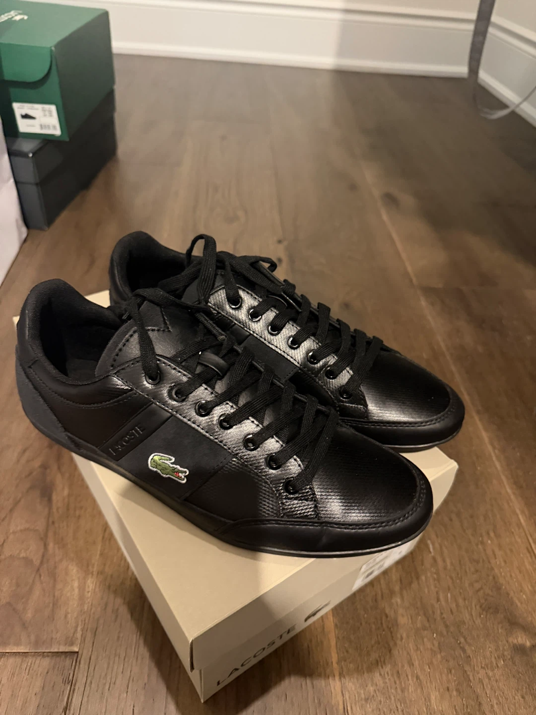 Black Sneakers Size 9