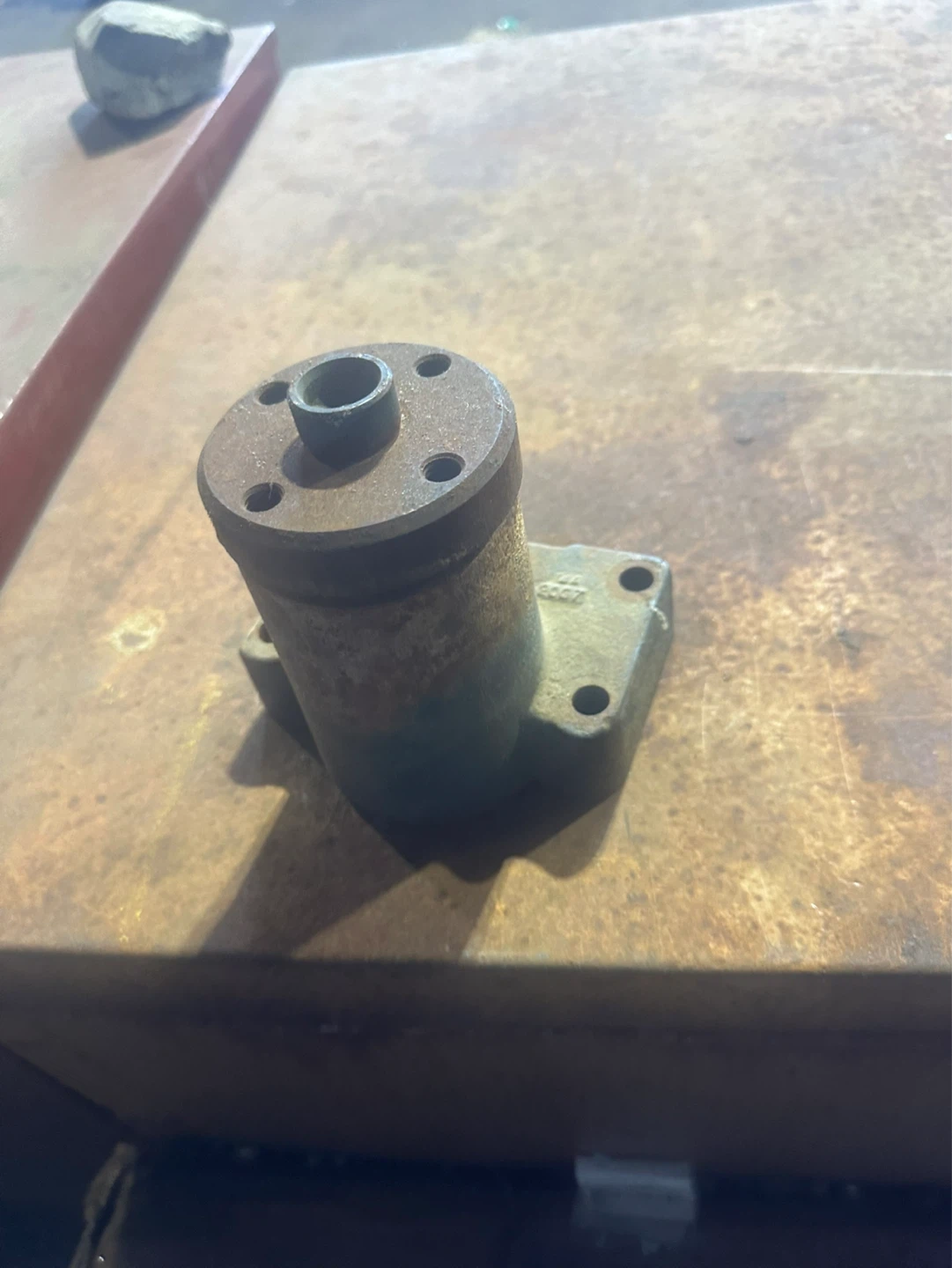 Cummins fan drive housing