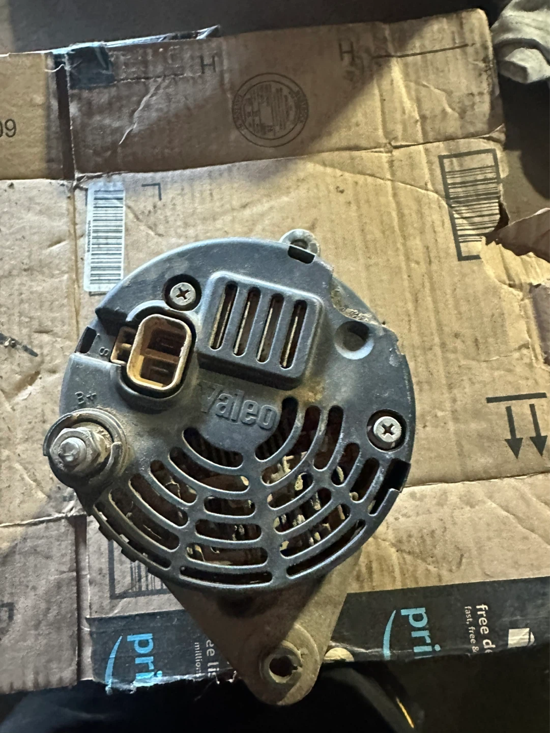 Valeo 12V 50A Alternator for bobcat skidsteer - photo 4