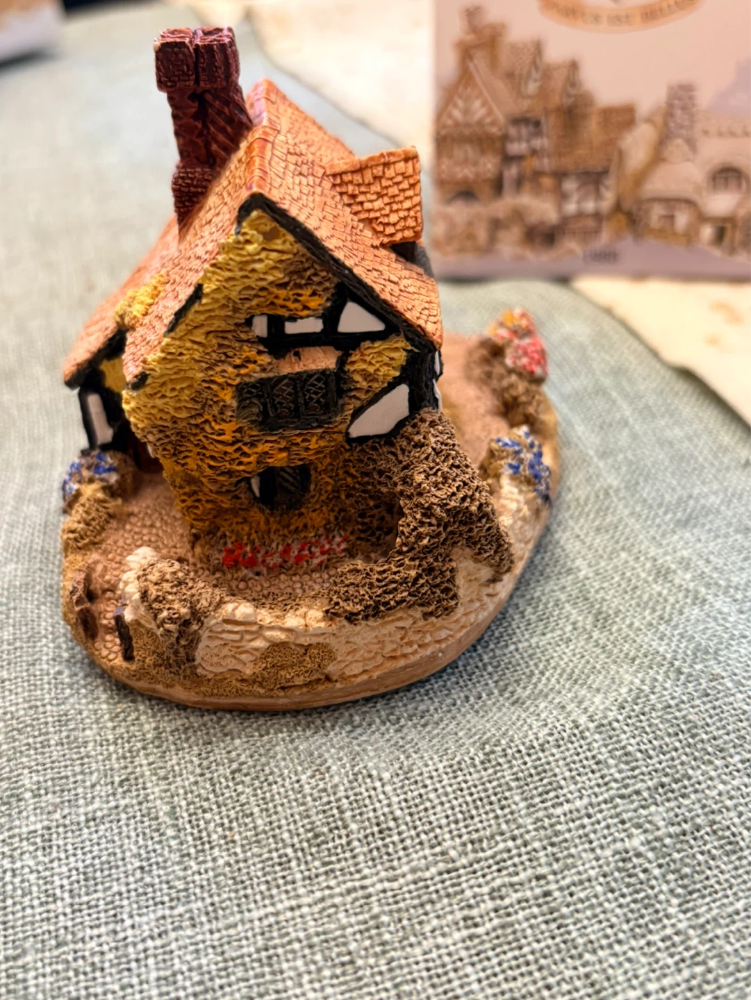 Vintage Lilliput Lane "Saddlers Inn - photo 5