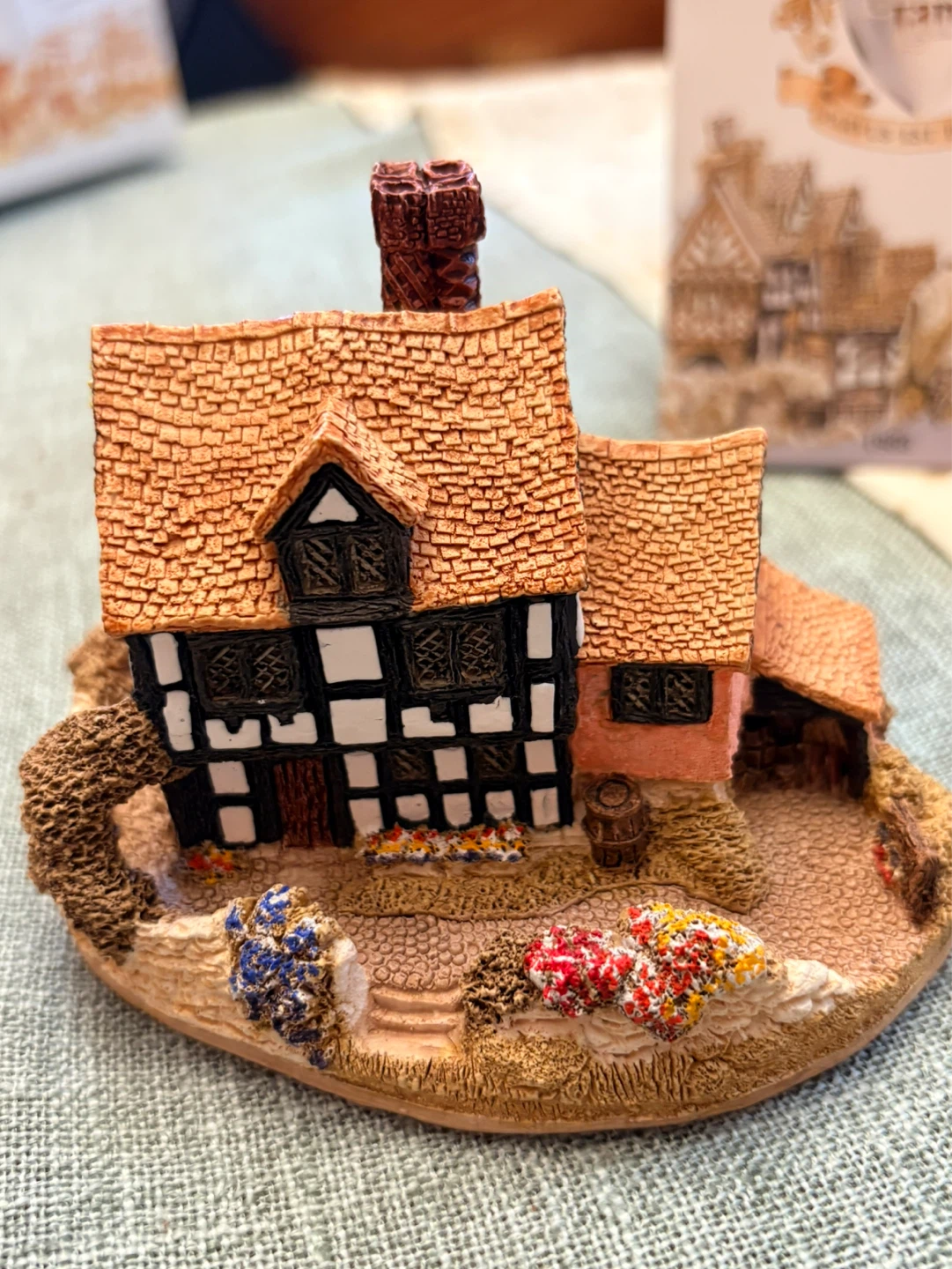 Vintage Lilliput Lane "Saddlers Inn - photo 2