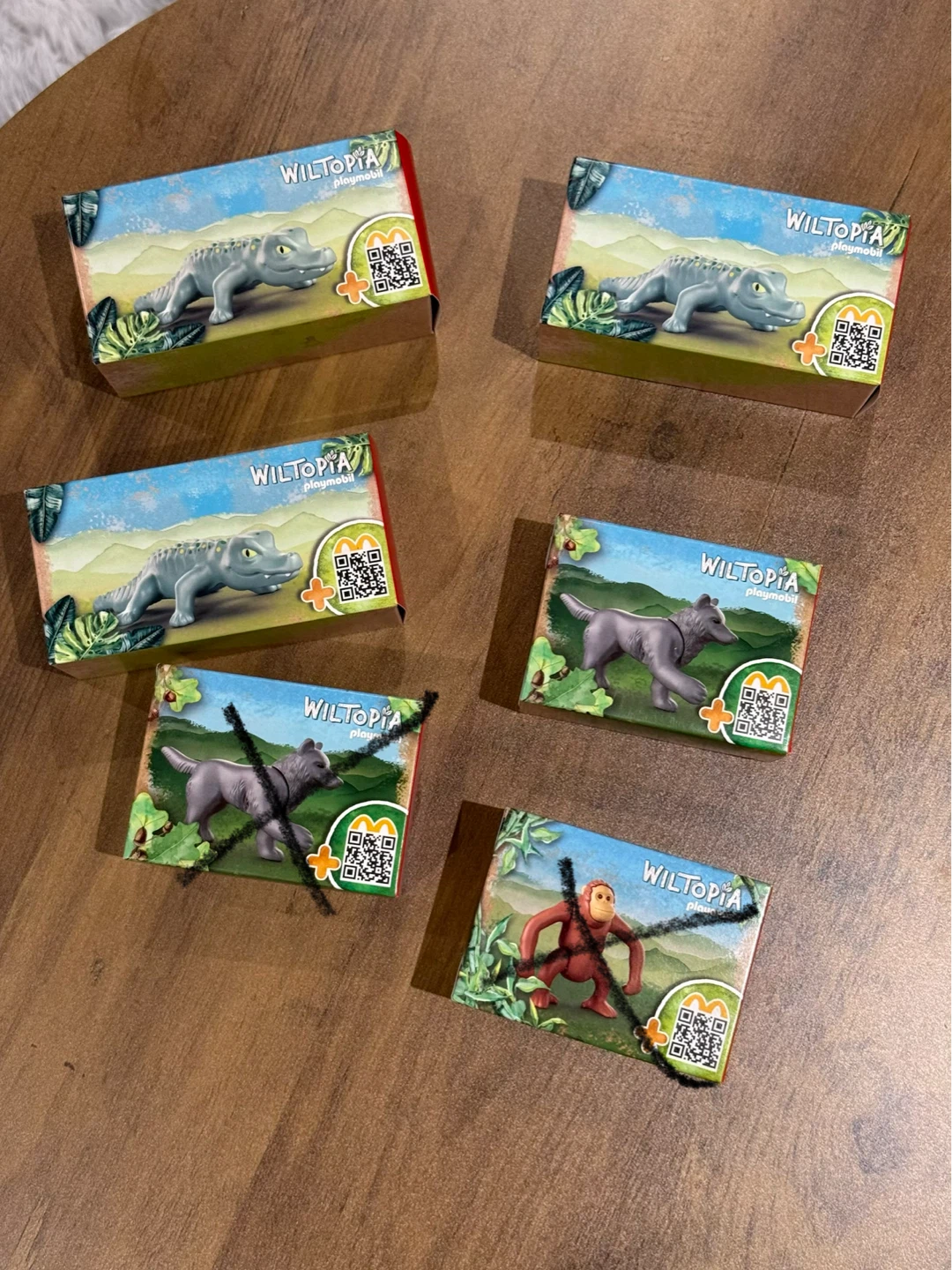 Hasbro Games, Hello Kitty, Playmobil & MultiVersus - photo 4