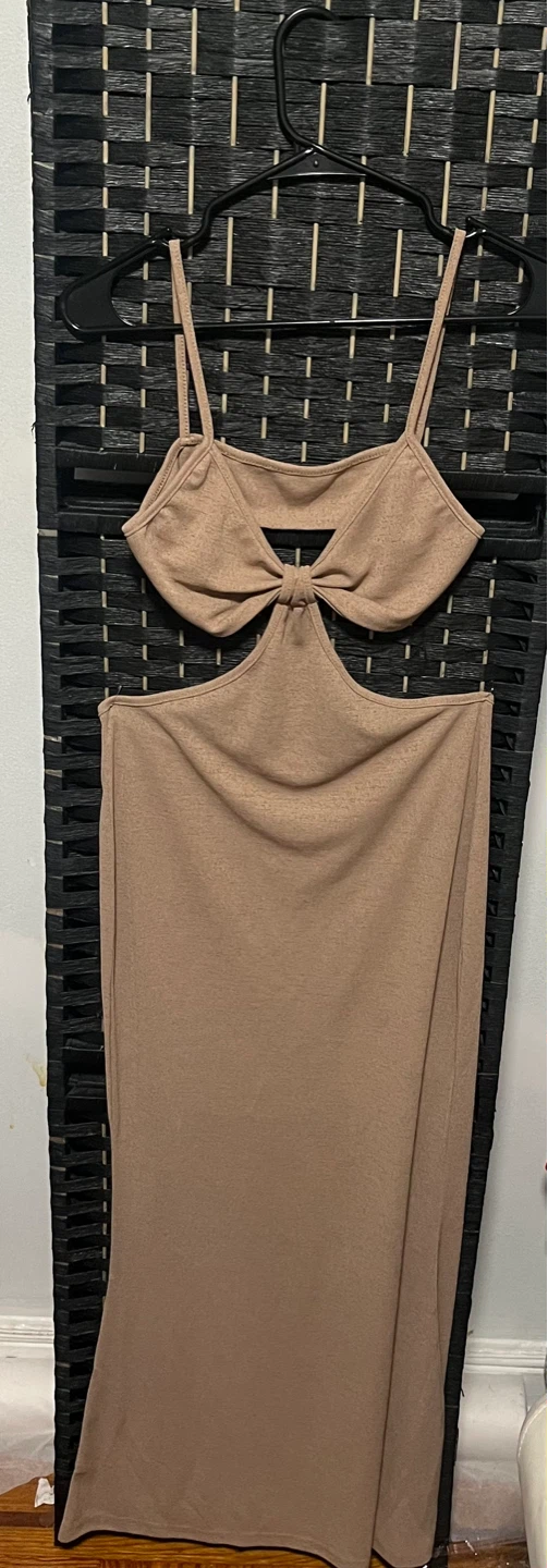 Knit Cutout Maxi Dress Tan size m or L - photo 2