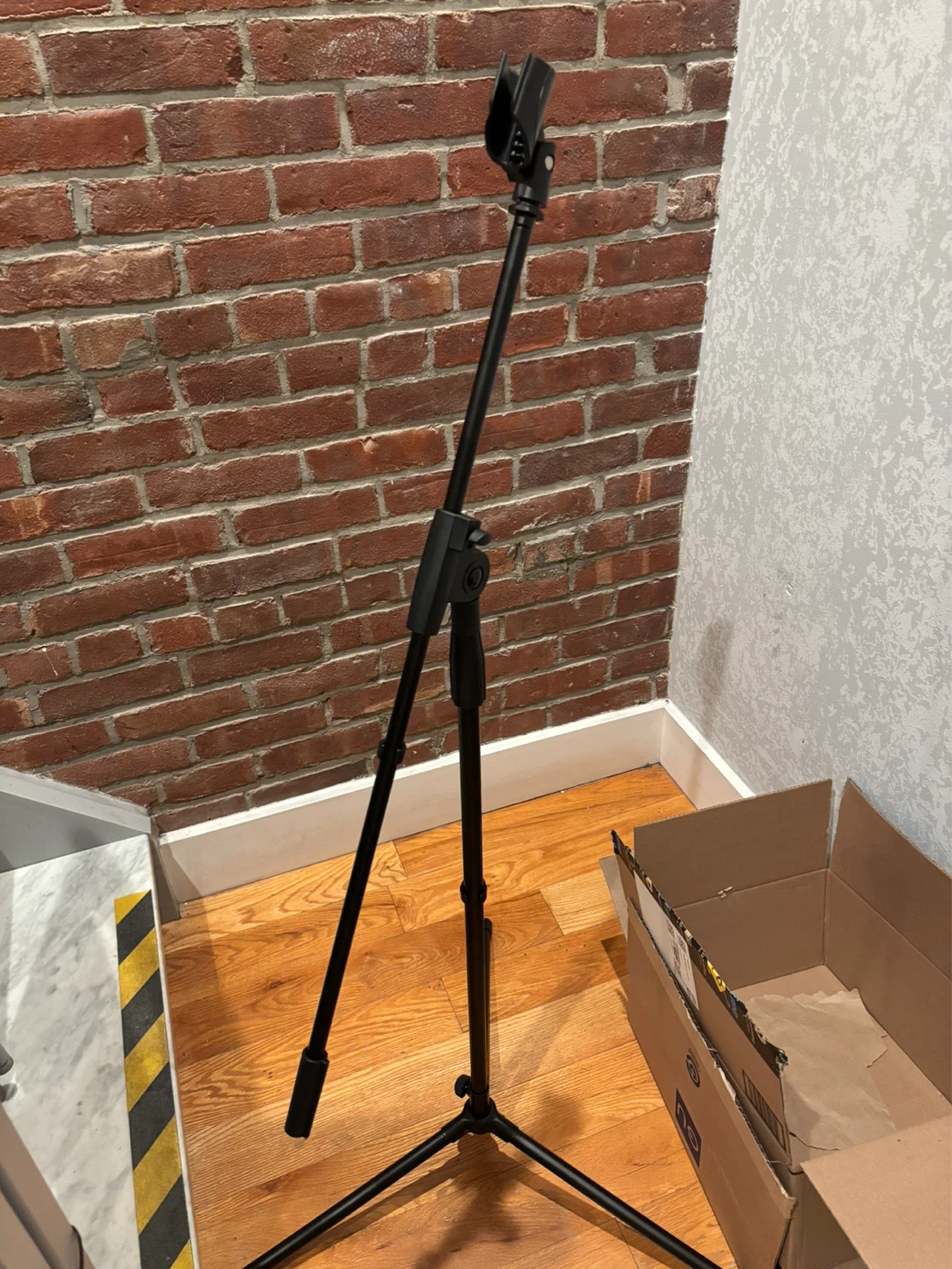 Portable Microphone Stand
