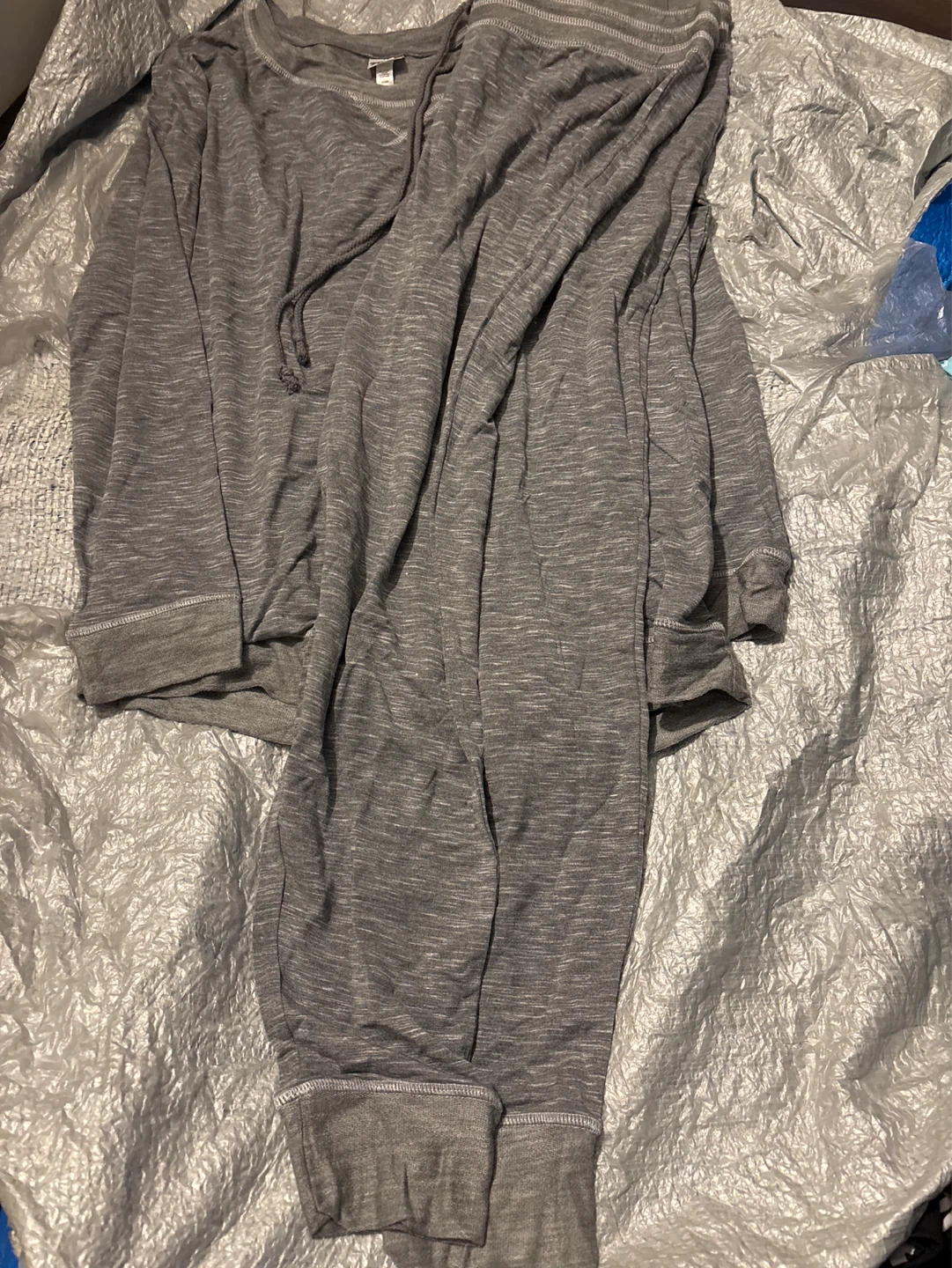 NWOT Black Bow Grey Pajama Set - XL/TG