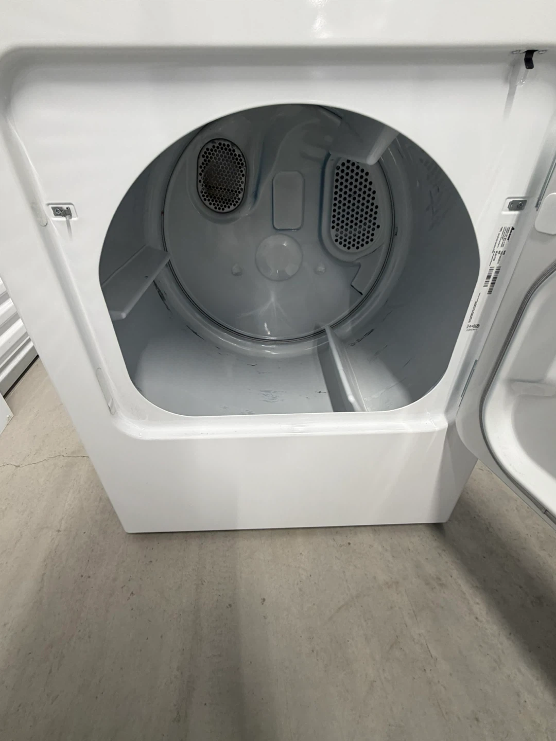 Samsung Top Load Washer and Amana Electric Dryer - photo 4