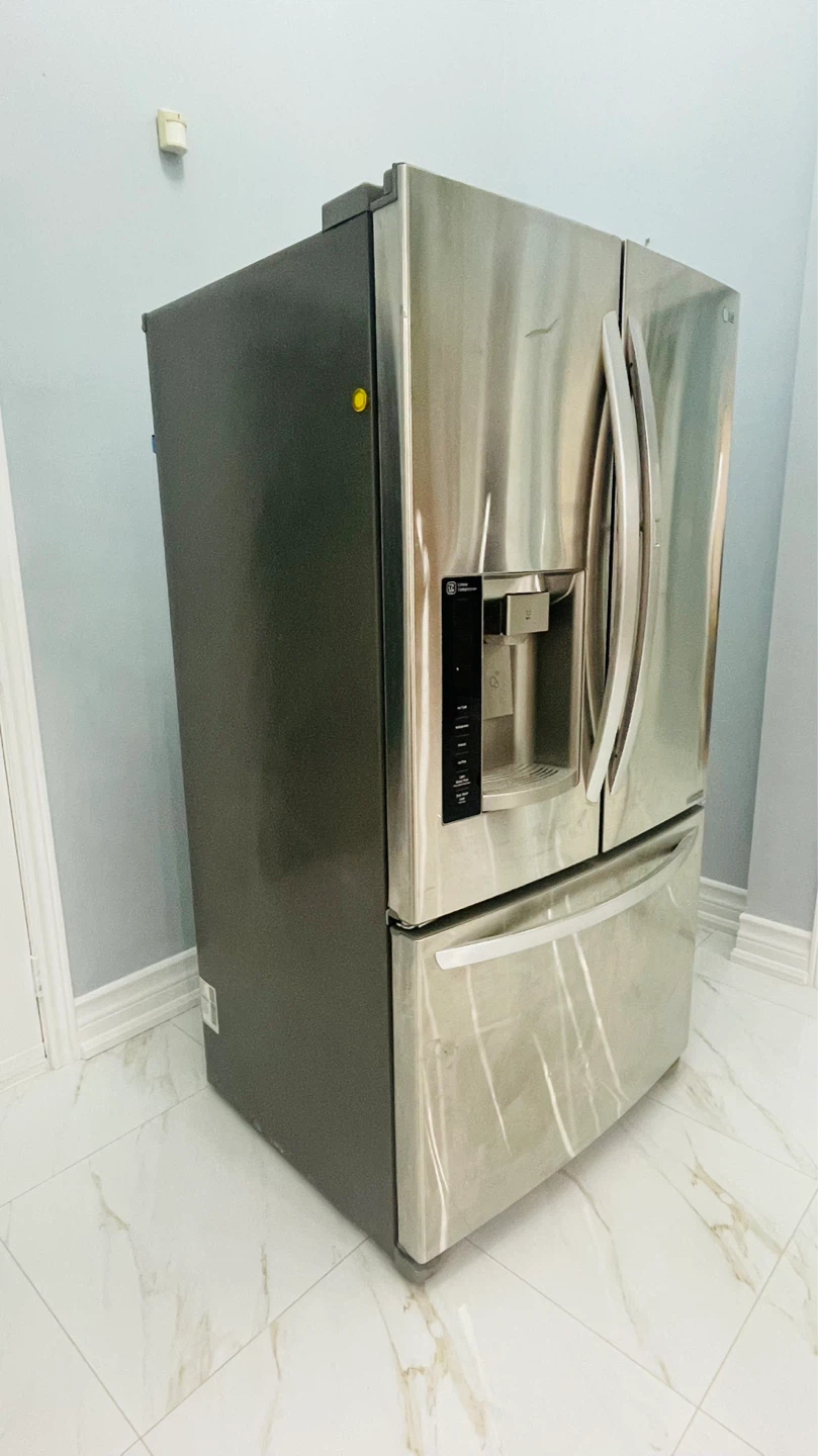 LG Stainless Steel French Door Refrigerator with Bottom Freezer - photo 3
