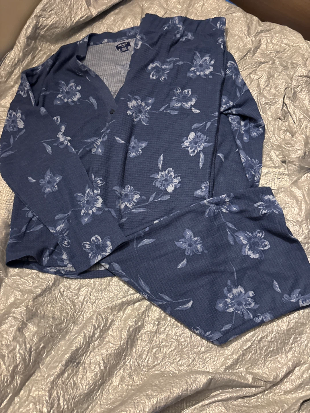 NWOT Splendid Blue Floral Pajama Set XL/TG