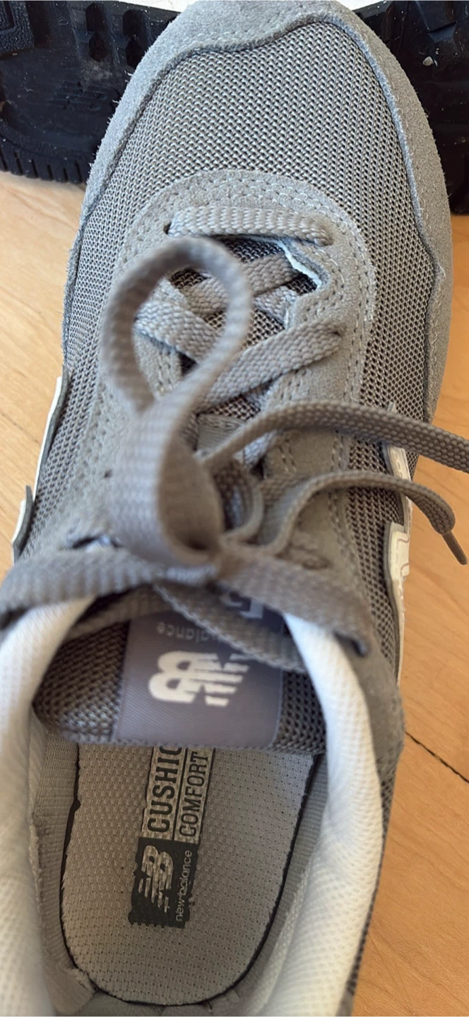 New Balance Grey Running Shoes size 9 women - photo 2