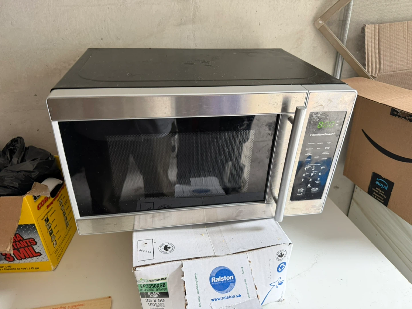 Hamilton Beach Microwave - photo 3