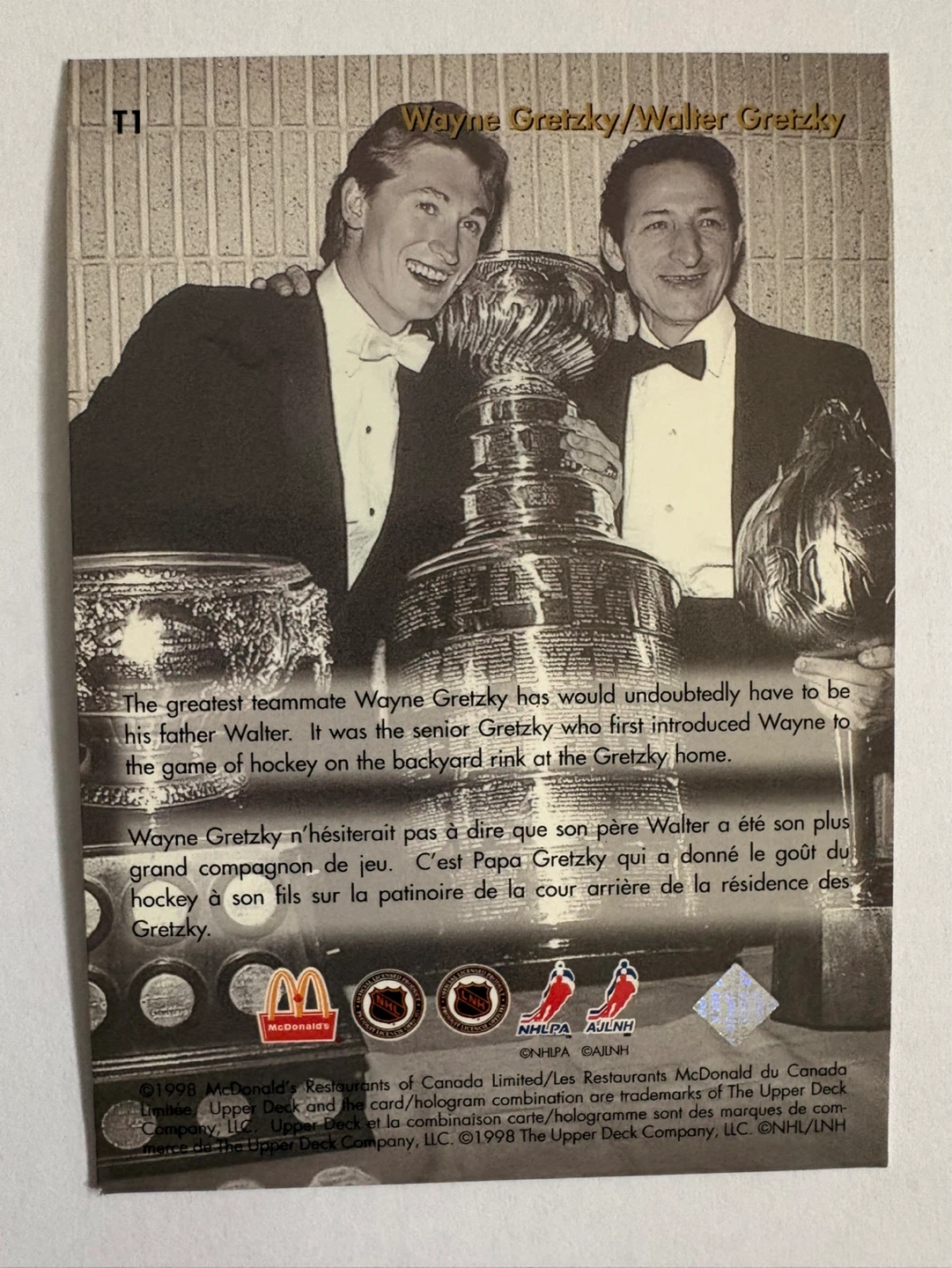 Walter Gretzky & Wayne Gretzky Upper Deck - photo 2