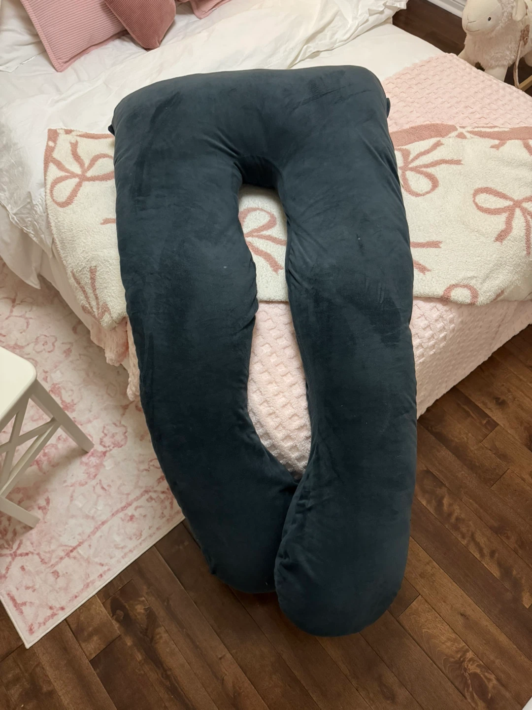 Chilling Home Full Body Pregnancy Pillow