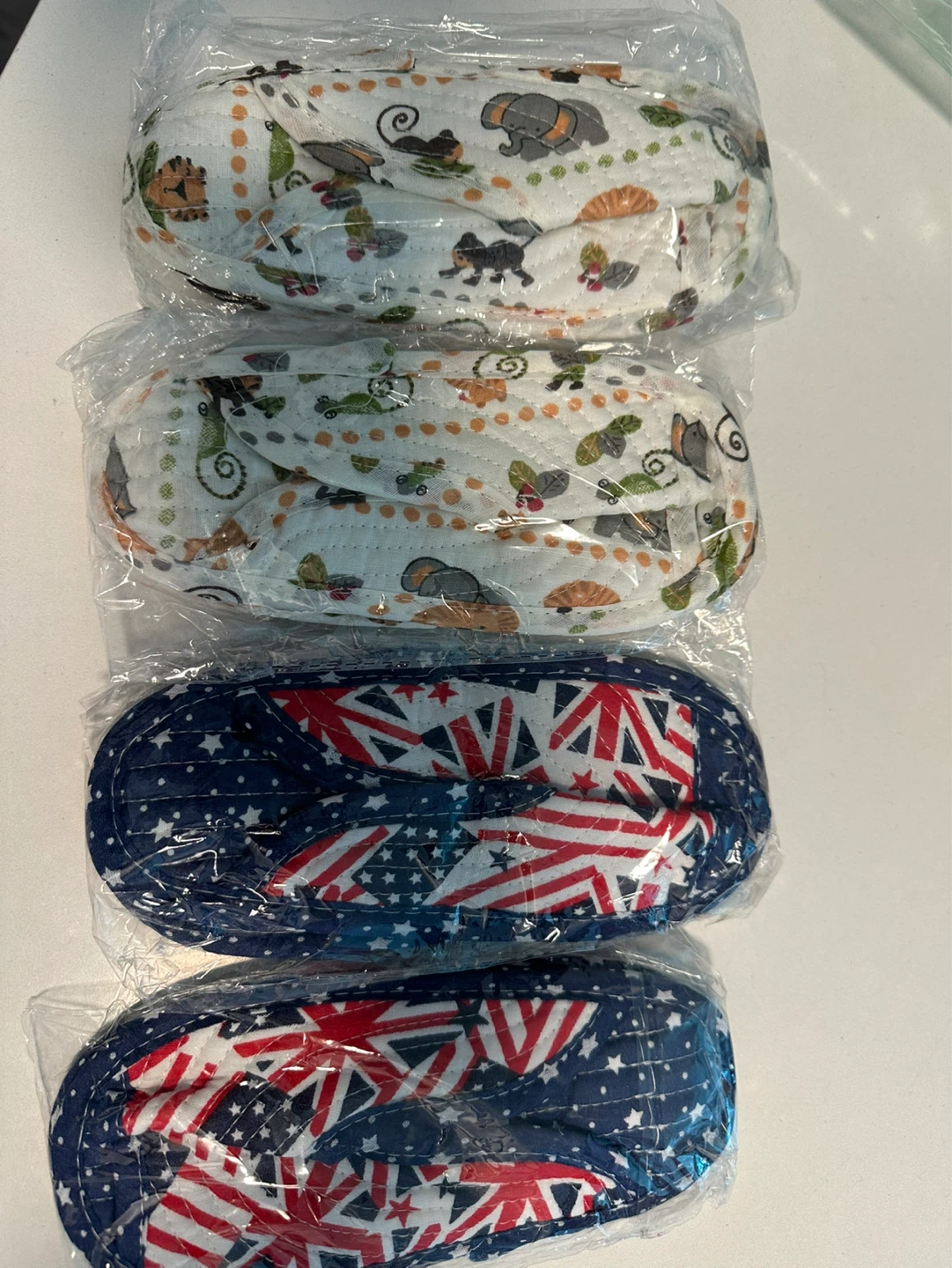 Pair of Slippers - 2 Designs (for kids)