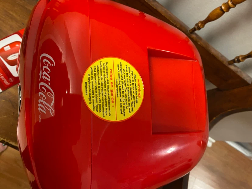 Coca-Cola Mini Fridge - photo 4