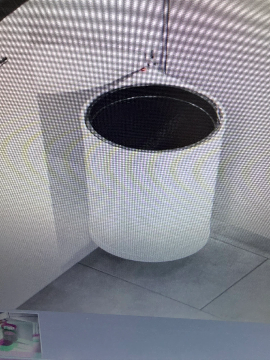 Trash bin - photo 5