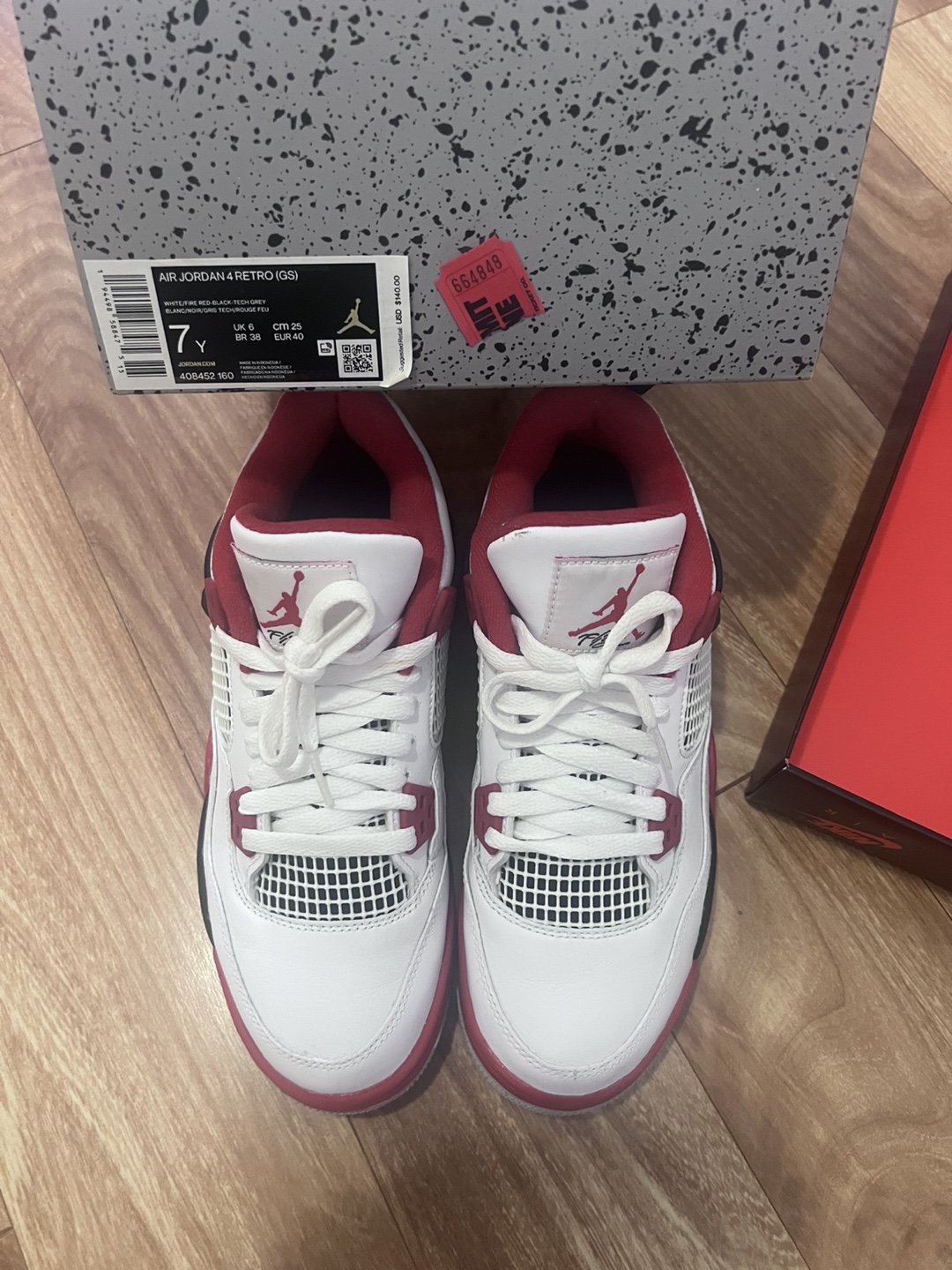Air Jordan 4 Retro (GS) White/Red/Black Size 7Y