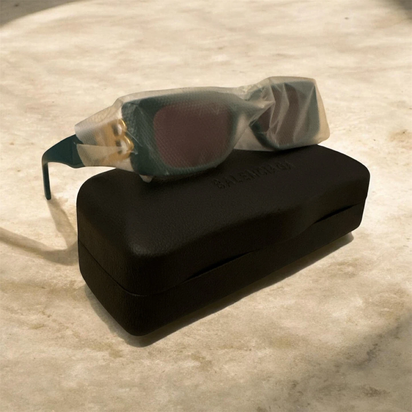 Balenciaga Sunglasses - photo 2