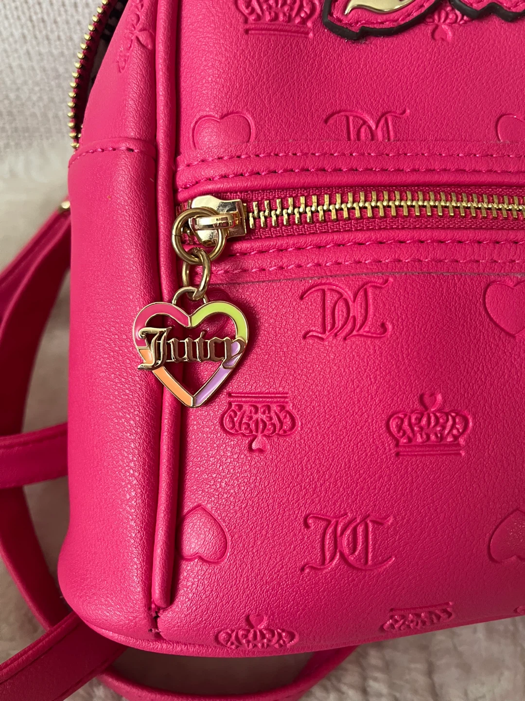 Juicy Couture Pink Mini Backpack With Keychain - photo 4