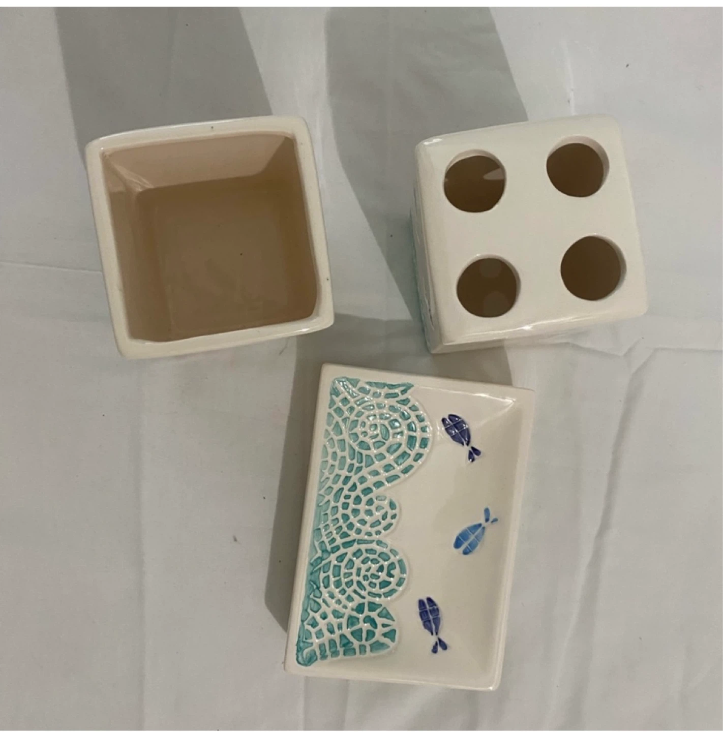 4 Piece Bathroom Accessory Set - photo 3