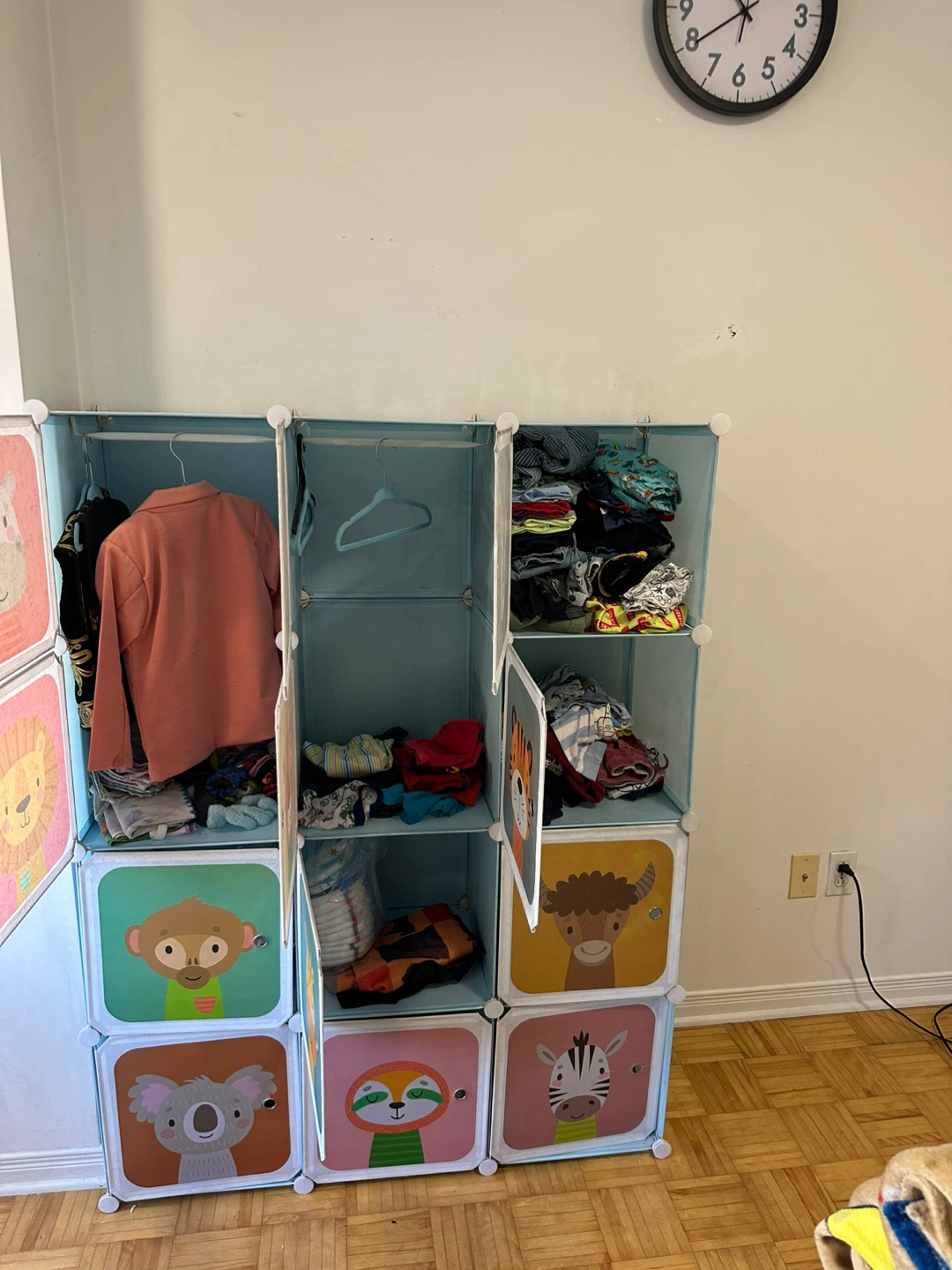Kids Storage Cabinet with Animal Designs - photo 2