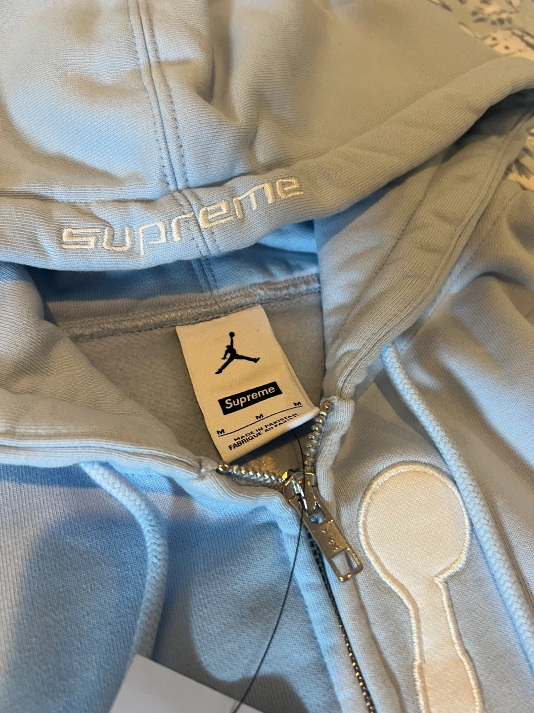 Supreme x Jordan Zip Up Hoodie ‘Light Blue’ - photo 3