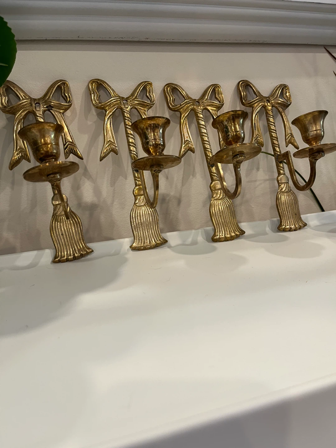 Set of 4 Vintage Brass Bow Candle Holders 🩷 - photo 2
