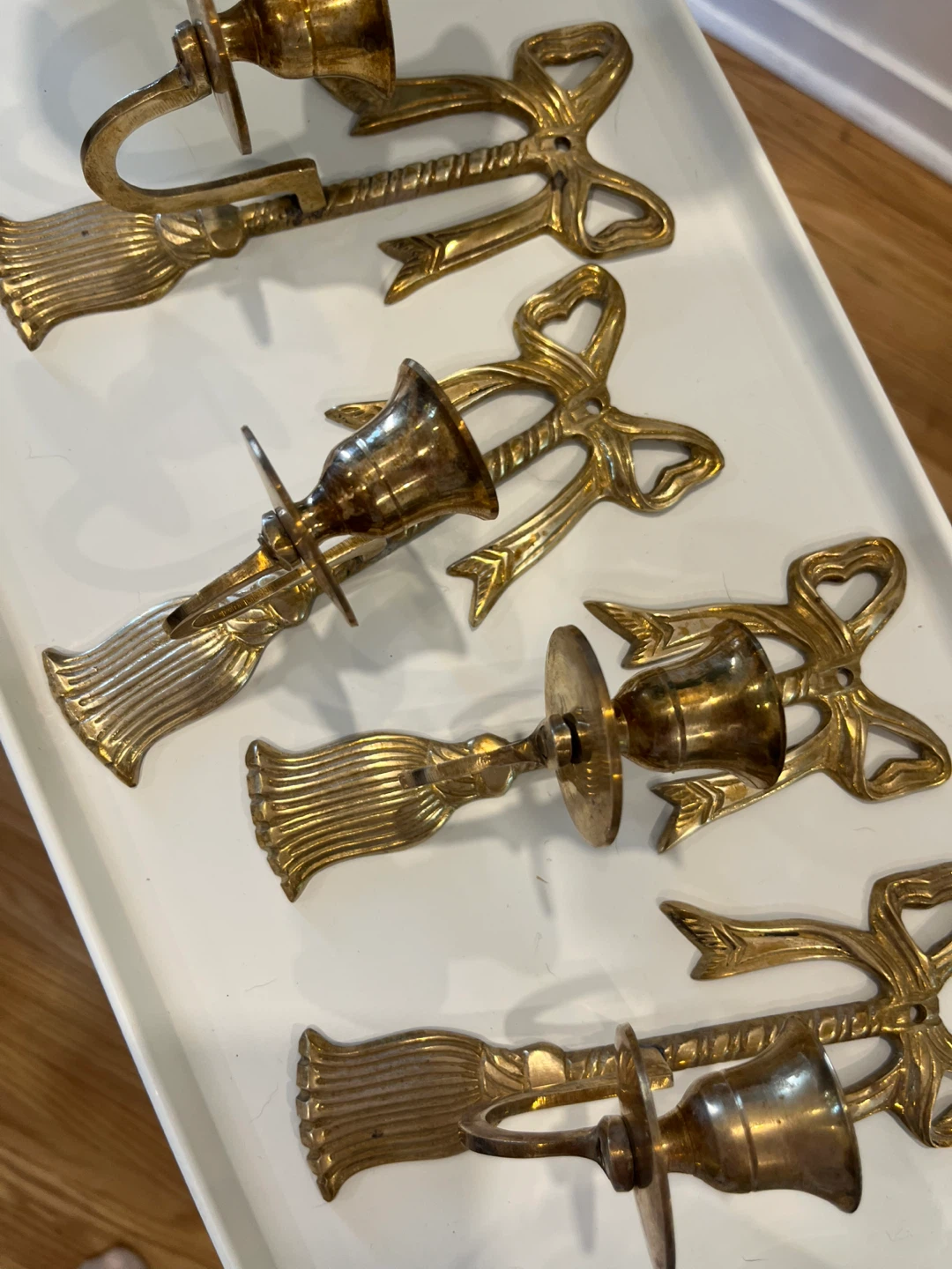 Set of 4 Vintage Brass Bow Candle Holders 🩷