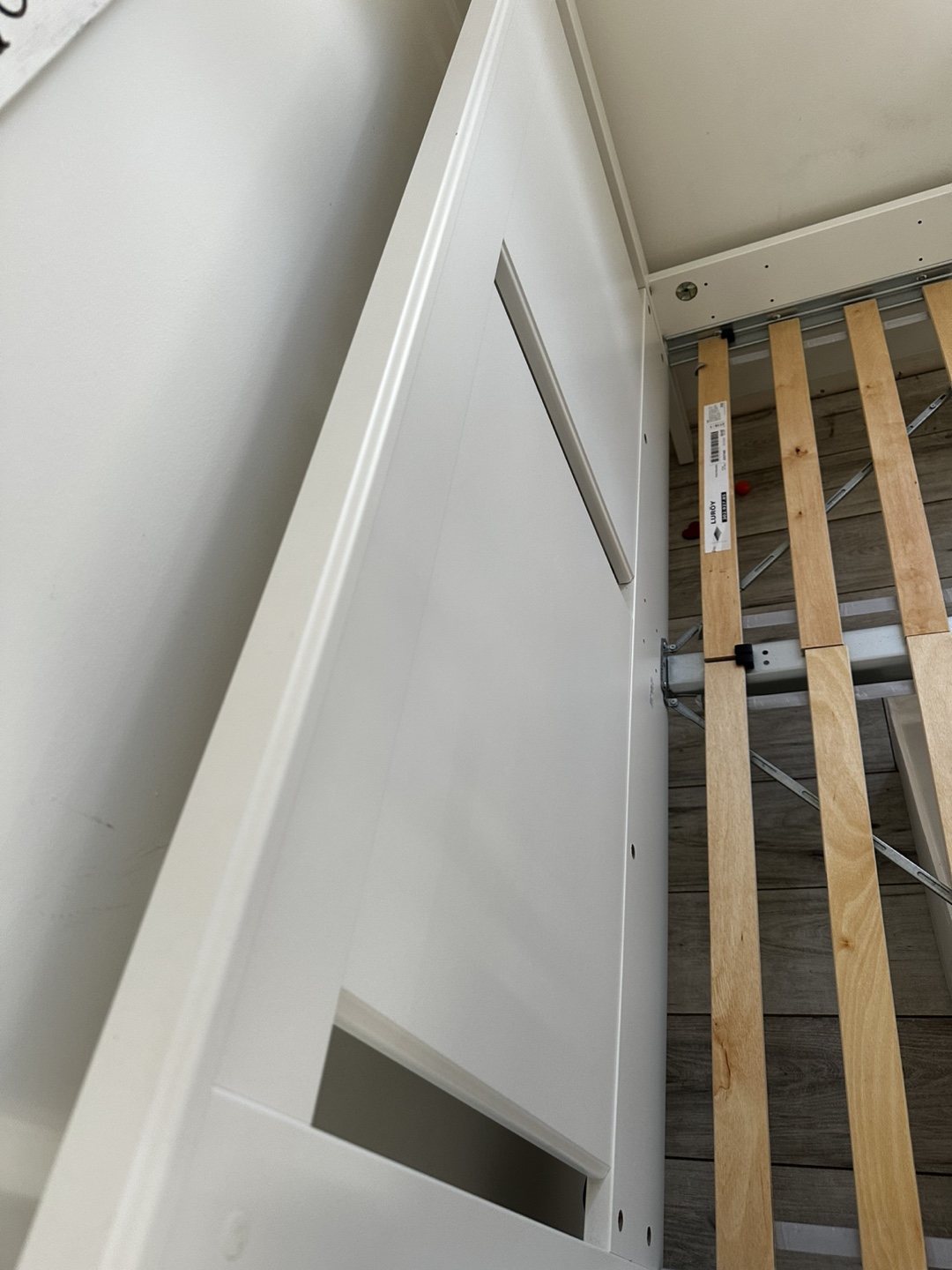 IKEA “Songesand” White Bed Frame with Luroy Slats - photo 2