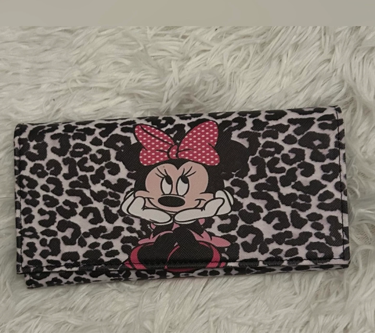 Minnie Mouse Leopard Print Wallet with Mirror