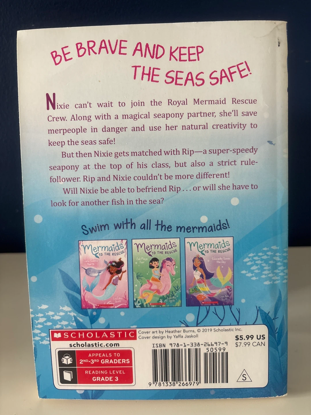 Mermaids to the Rescue: Nixie Makes Waves Book - photo 4