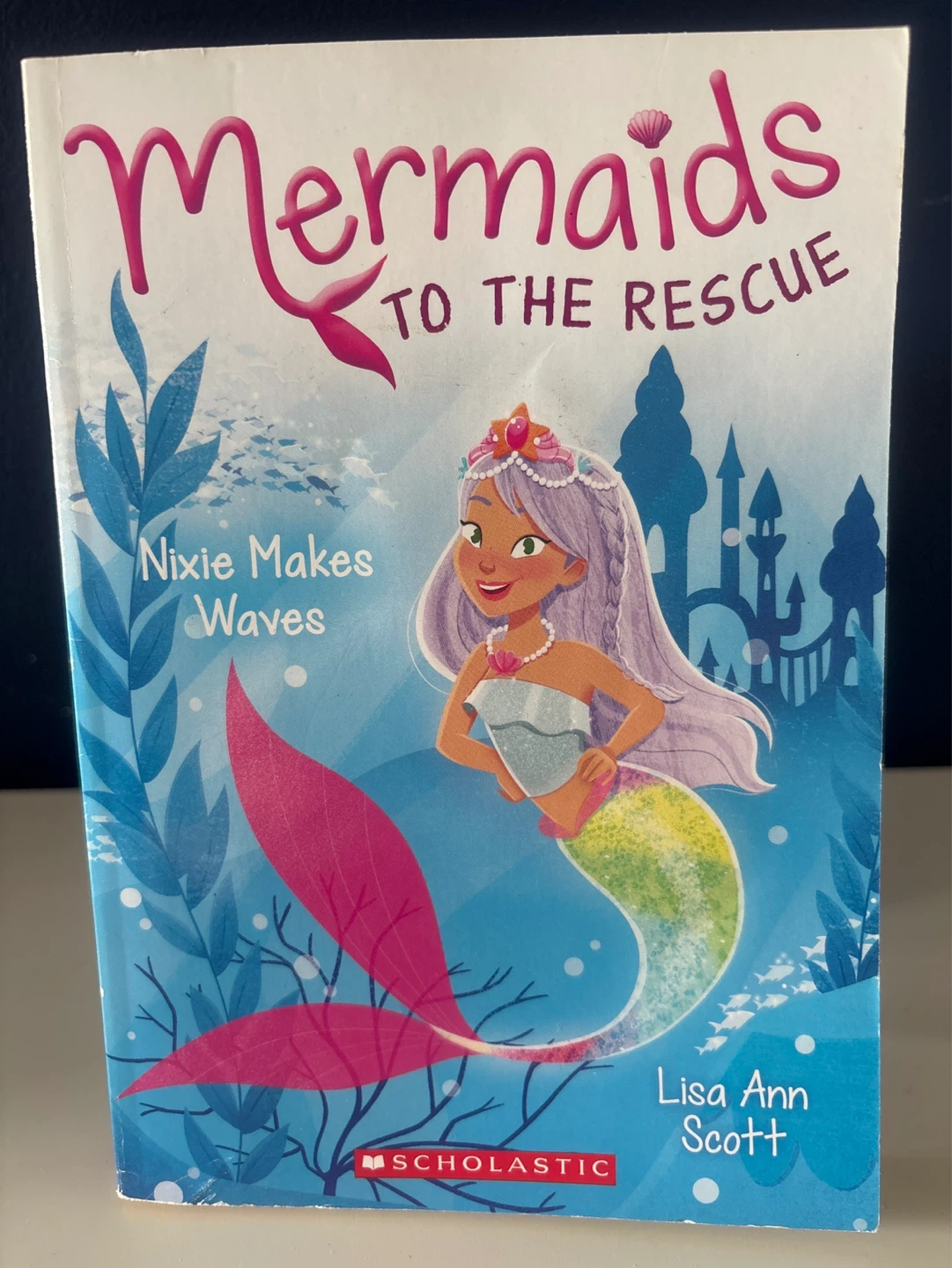 Mermaids to the Rescue: Nixie Makes Waves Book - photo 3