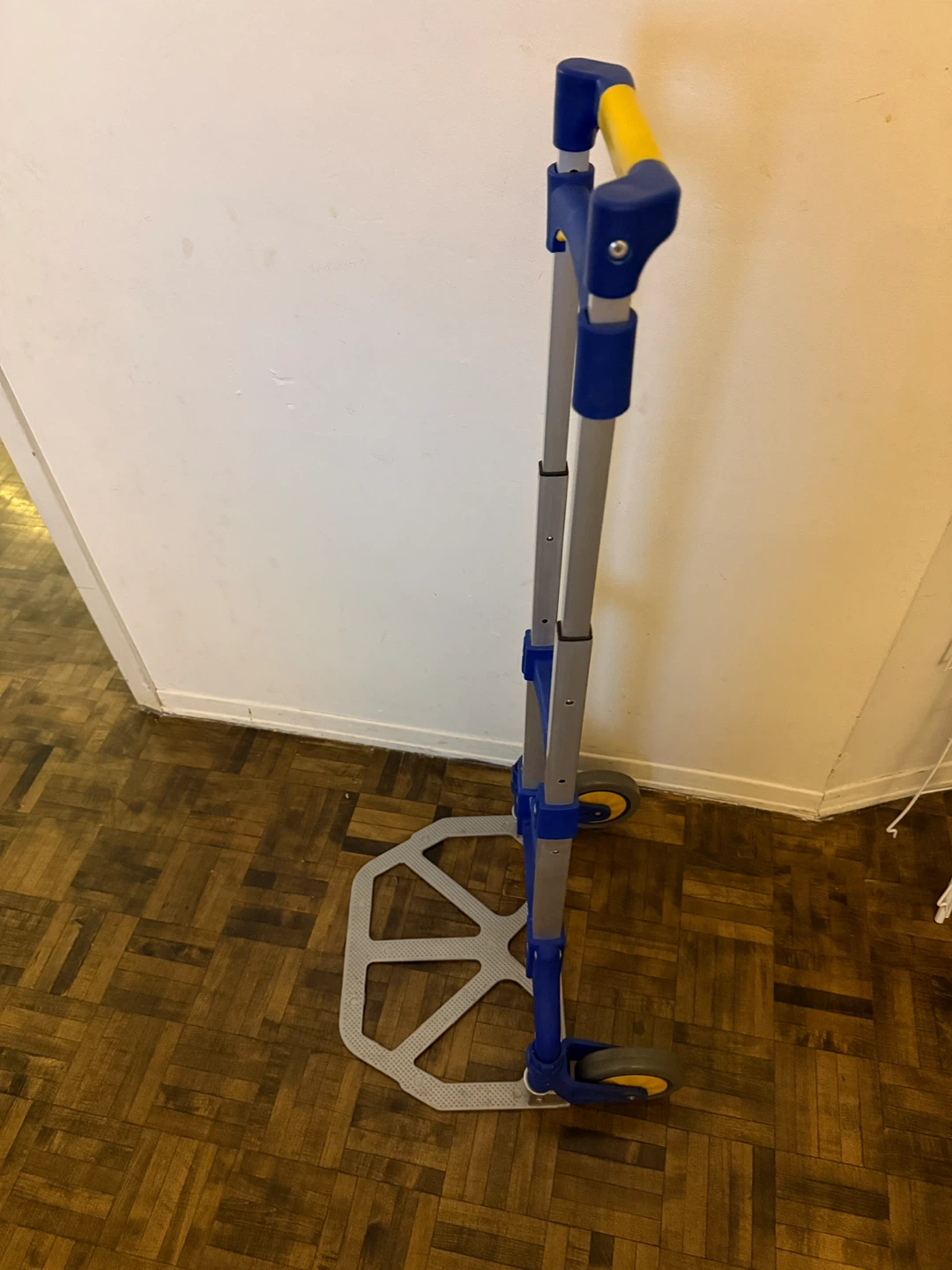 Portable Folding Hand Truck and Dolly