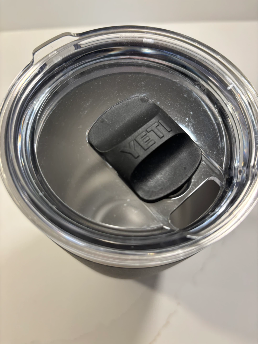 NEW YETI Rambler 30 oz Tumbler W/Magslider Lid, Black NEW - photo 3