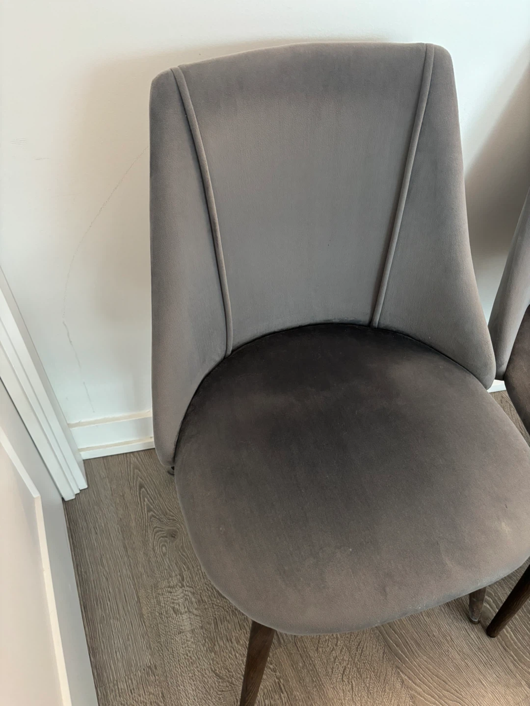 Grey Velvet Dining Chairs 2x - photo 4