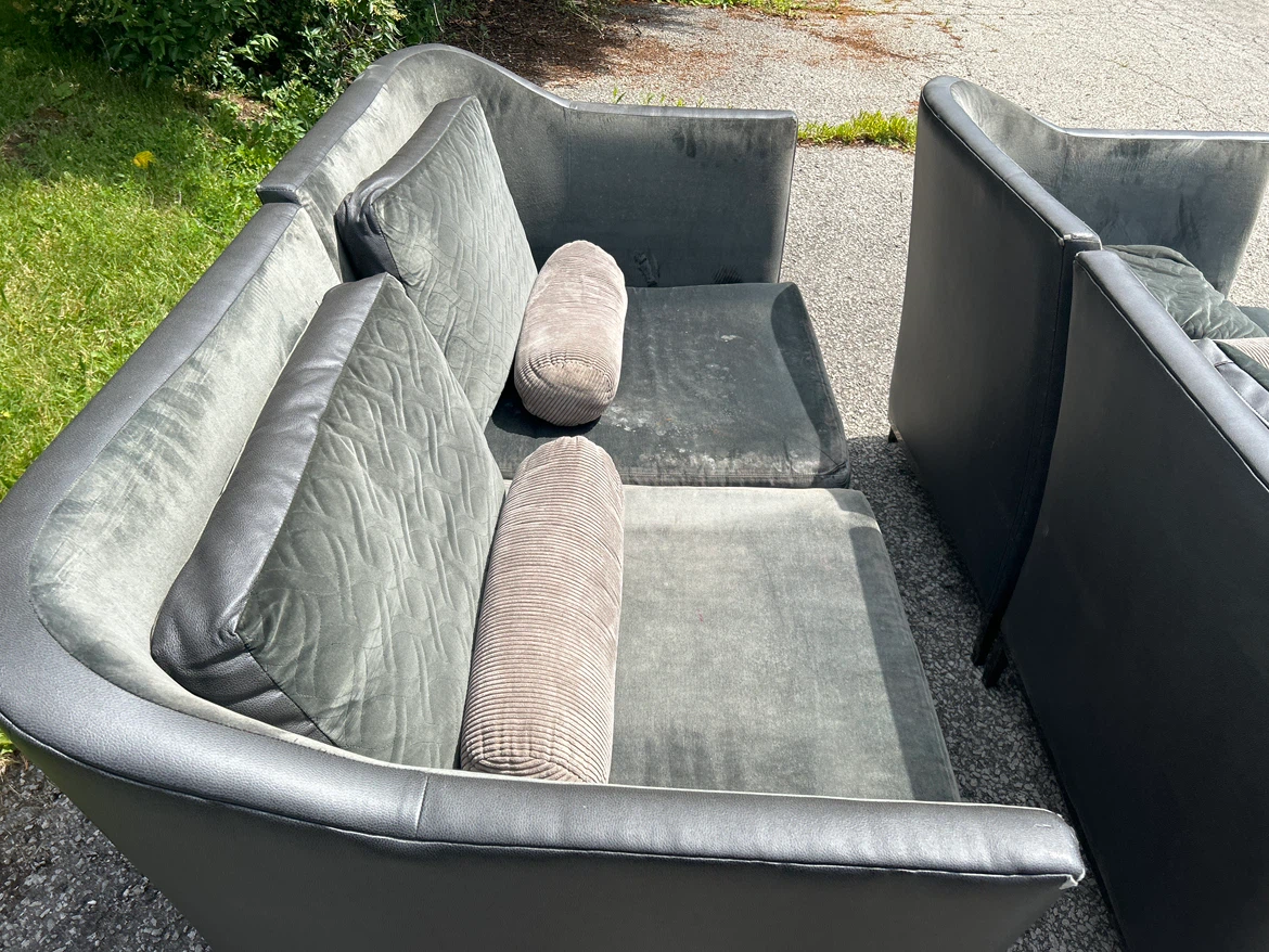 Modern Velvet Armchair Set - photo 4