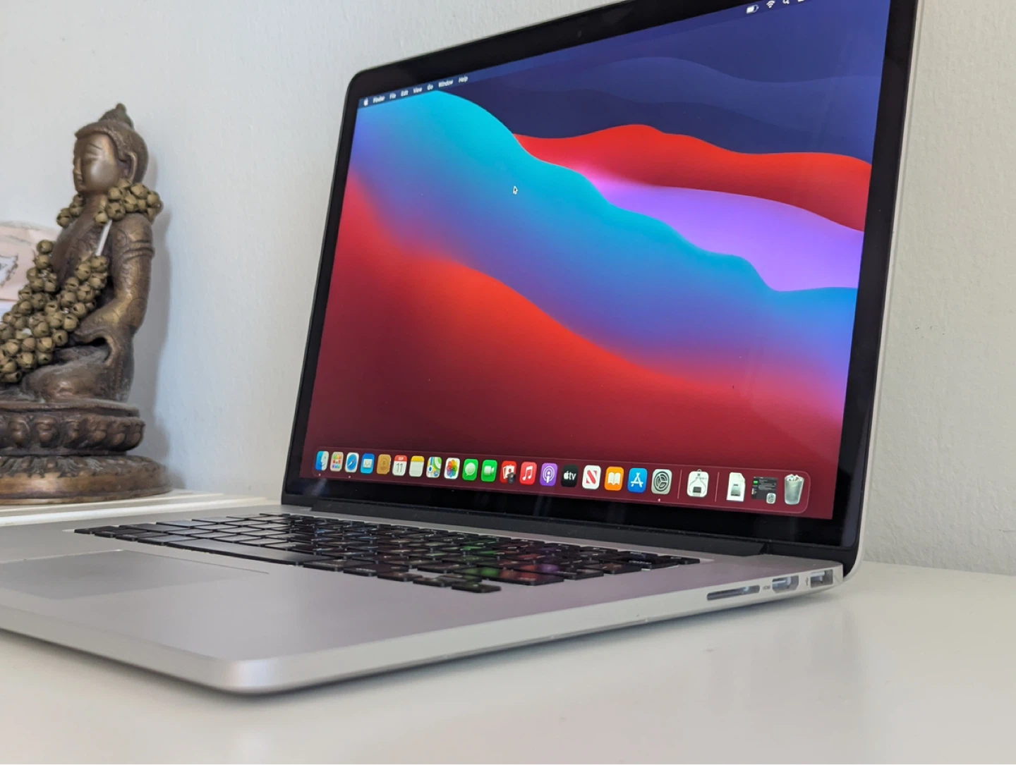 MacBook Pro (Retina, 15-inch, Mid 2015) — 500GB / i7 / 16GB - photo 4