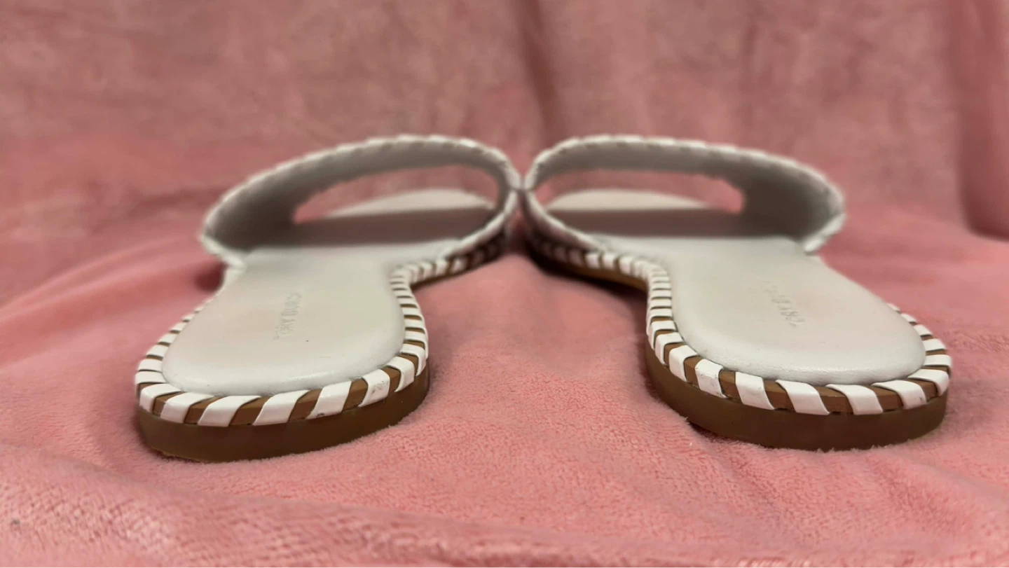Tory Burch Everly sandals in size 9 - photo 5