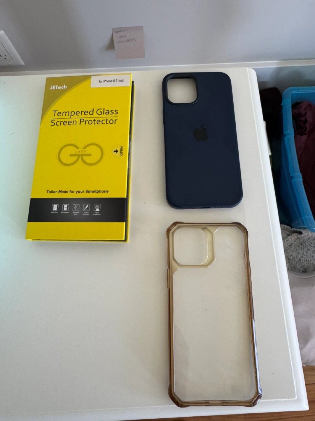 iPhone 15 ProMax 2 cases and 2 screen protectors