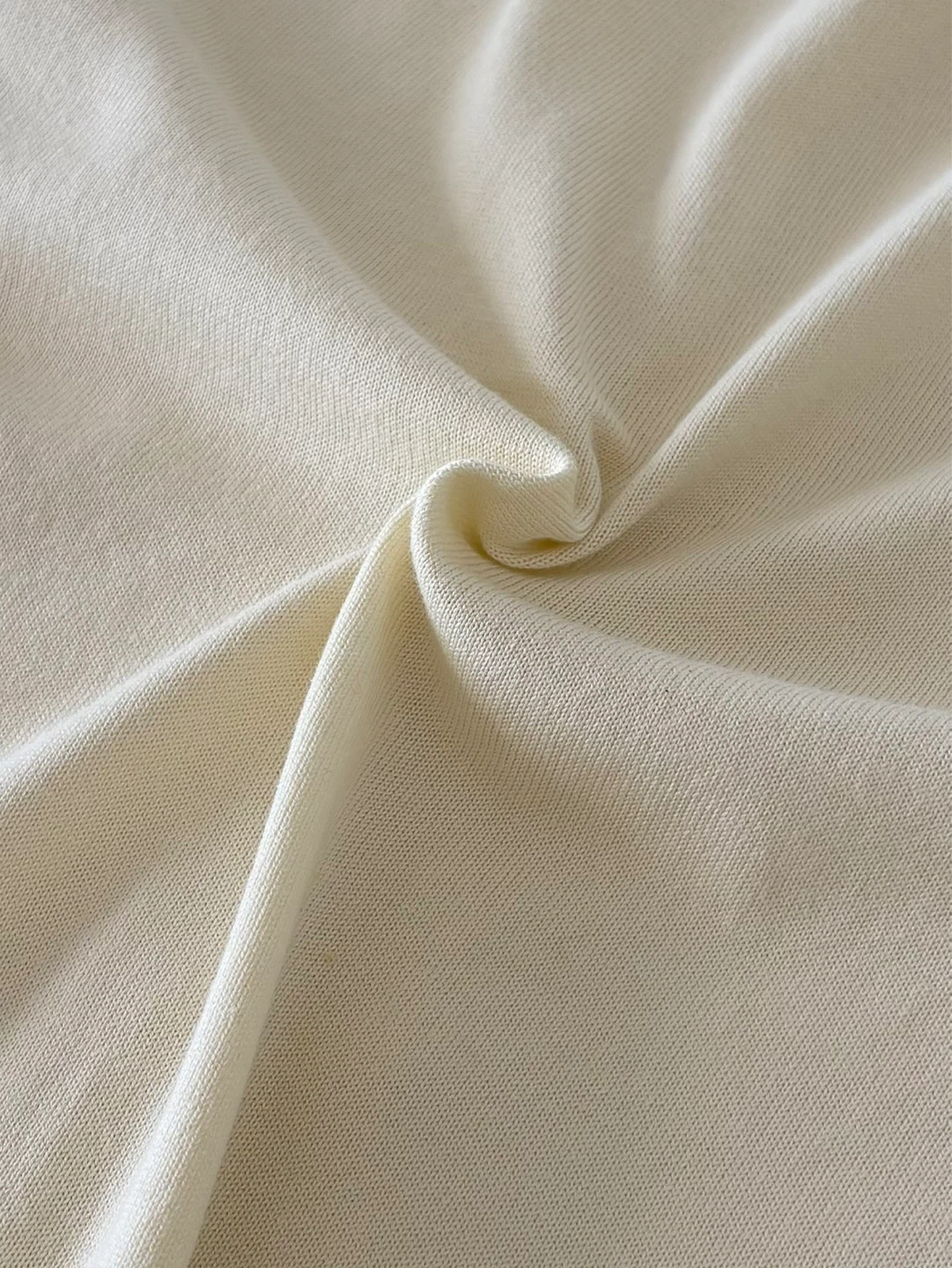 Uniqlo Cotton Blend Classic Crewneck Cardigan - photo 5