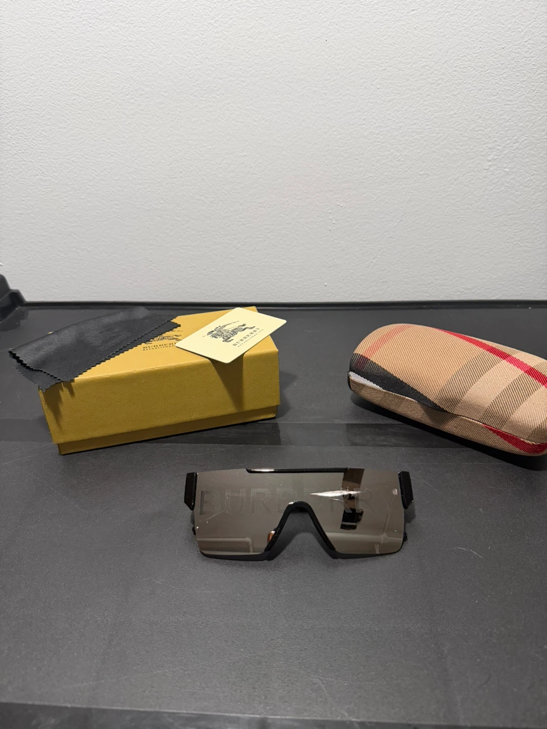 Burberry Shield Sunglasses – Black Lens