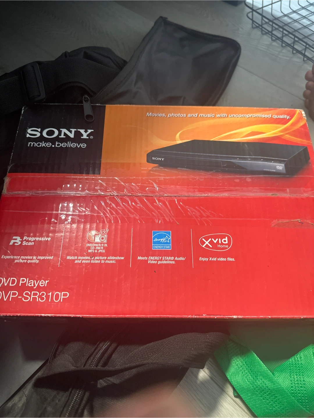 Sony DVP-SR310P DVD Player