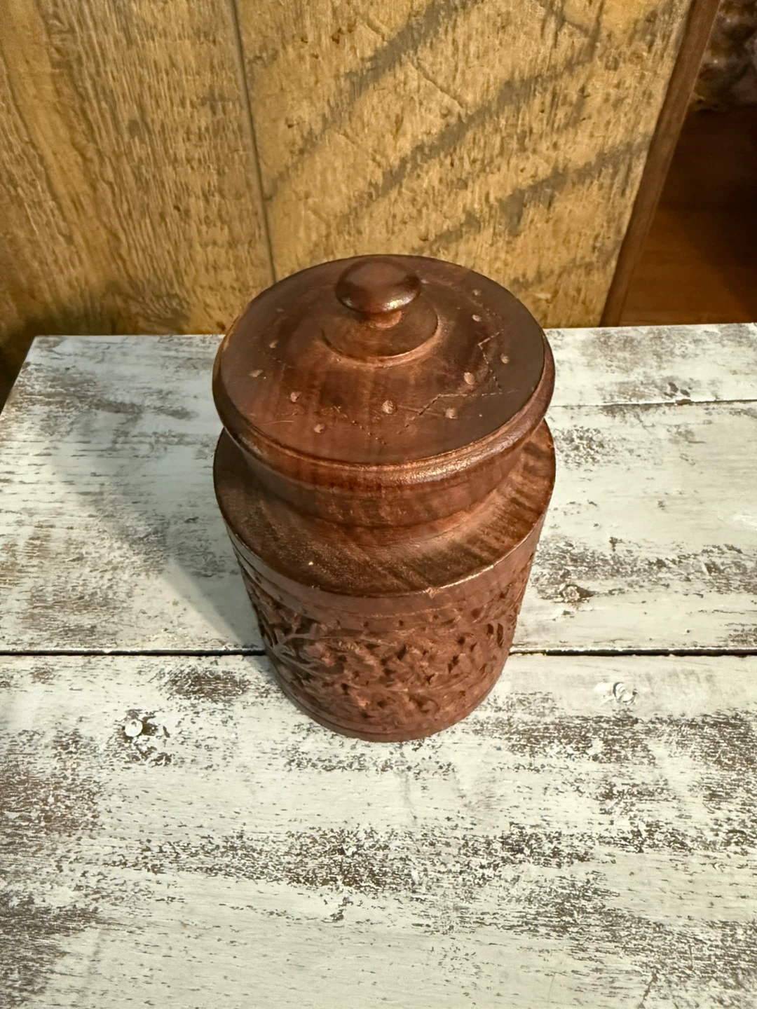 Carved wooden jar from India - photo 2